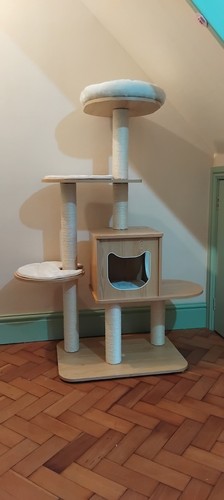 New cat tree tower - *new*, tree/