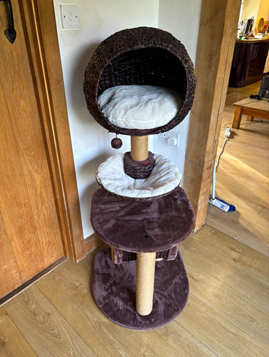Brown beige sisal cat tree - brown/beige,